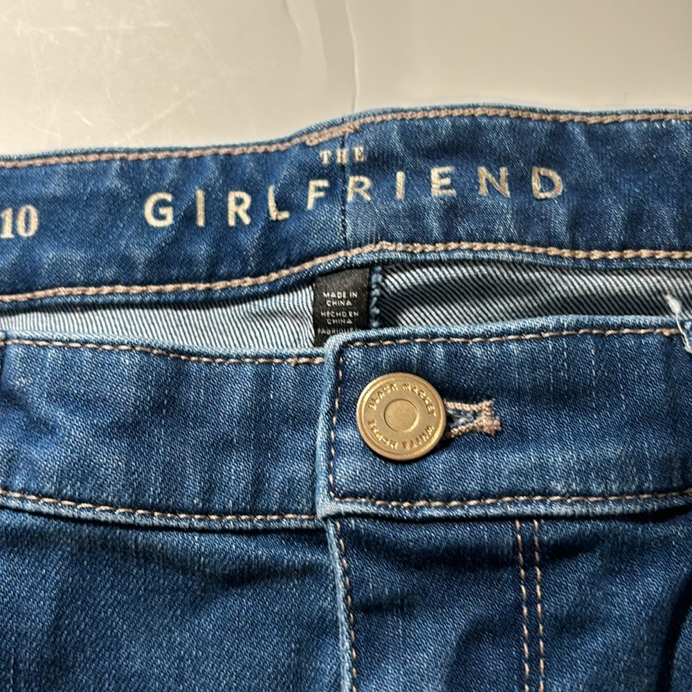 WHBM , The girlfriend embroidered jeans, size 10 - Picture 6 of 10